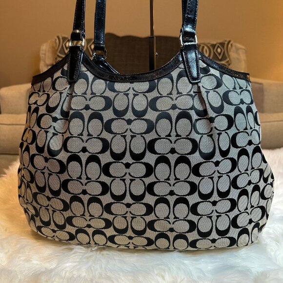 Coach Black and White Tote Bag - Picture 6 of 13